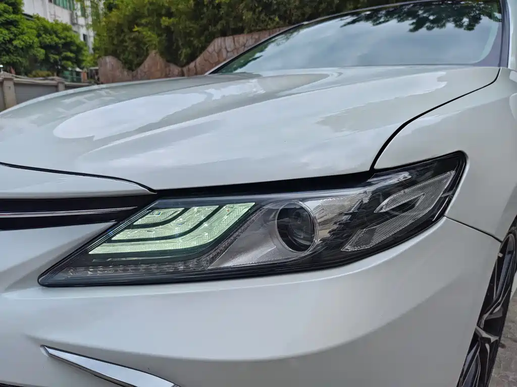 Camry 2021 2.5G Deluxe Edition купить на сайте DeffCars