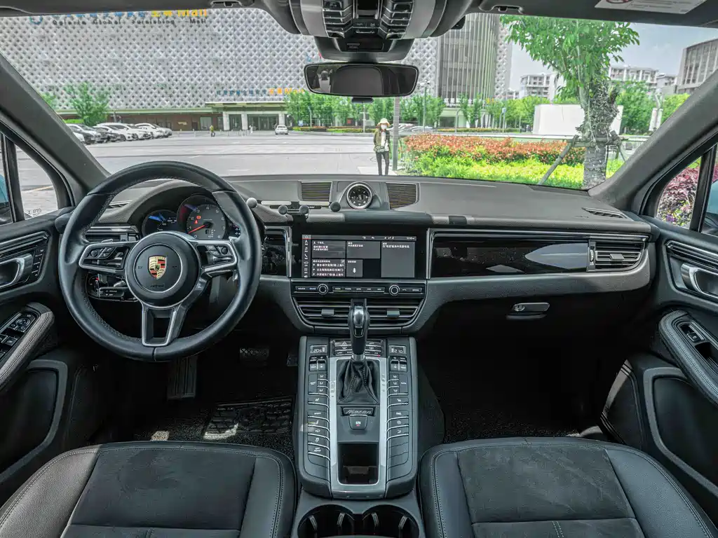 Macan 2021 Macan S 3.0T купить на сайте DeffCars