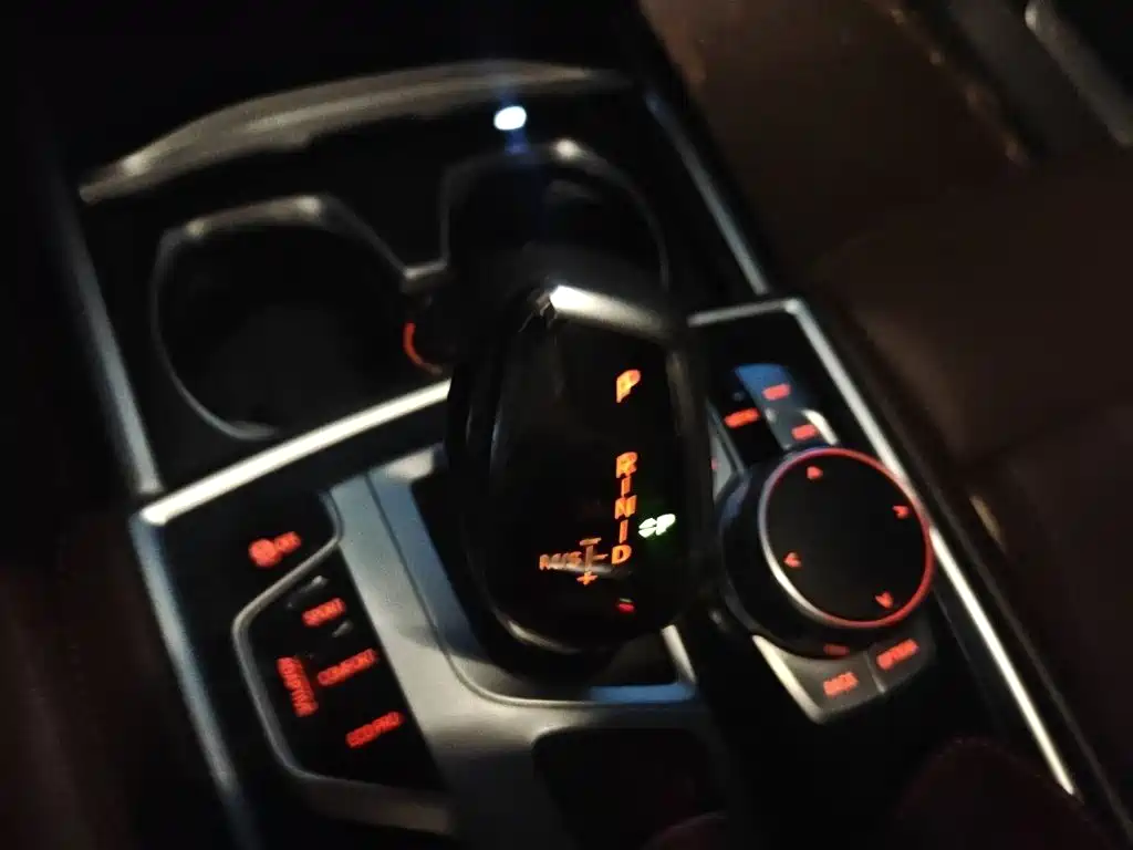 BMW 7 Series 2018 730Li Exclusive M Sports Package купить на сайте DeffCars
