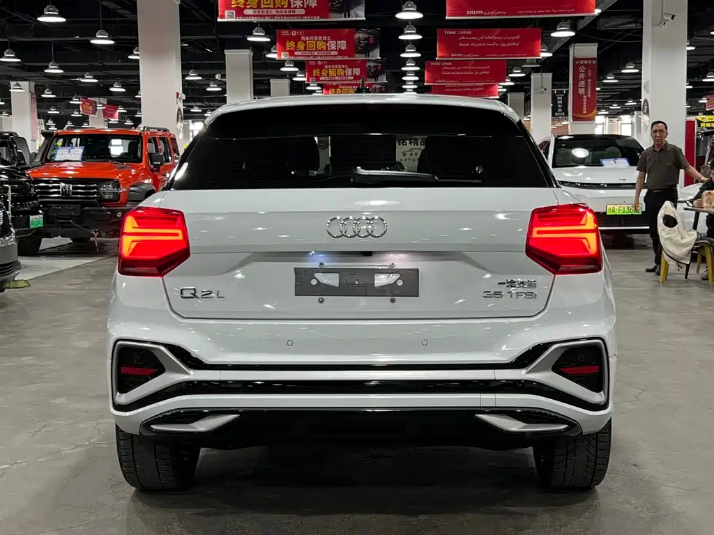 Audi Q2L 2022 35 TFSI fashionable and dynamic купить на сайте DeffCars