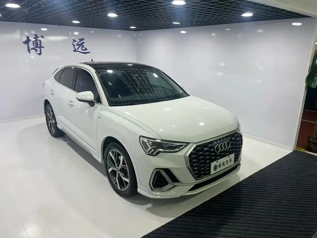Audi Q3 Sportback 2020 40 TFSI Fashion Edition купить на сайте DeffCars
