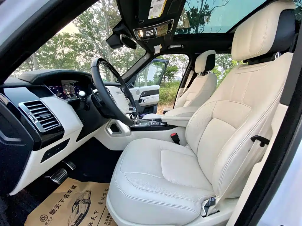 Range Rover 2022 3.0 L6 400PS Legendary Extended Classic Edition купить на сайте DeffCars
