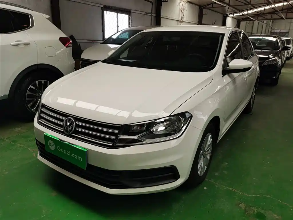 Santana 2018 1.5L Manual Fashion Edition купить на сайте DeffCars