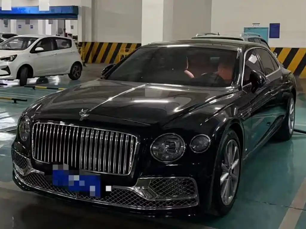 Flying Spur 2021 4.0T V8 Standard Edition купить на сайте DeffCars