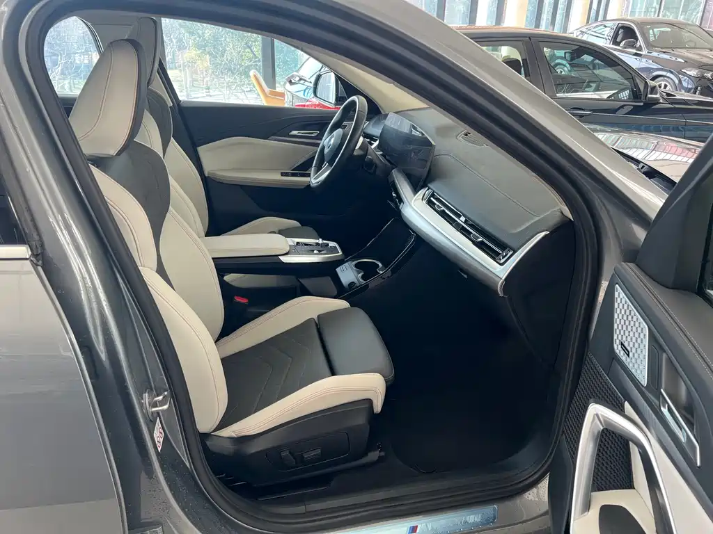 BMW X2 imported 2024 sDrive25i M sports package купить на сайте DeffCars
