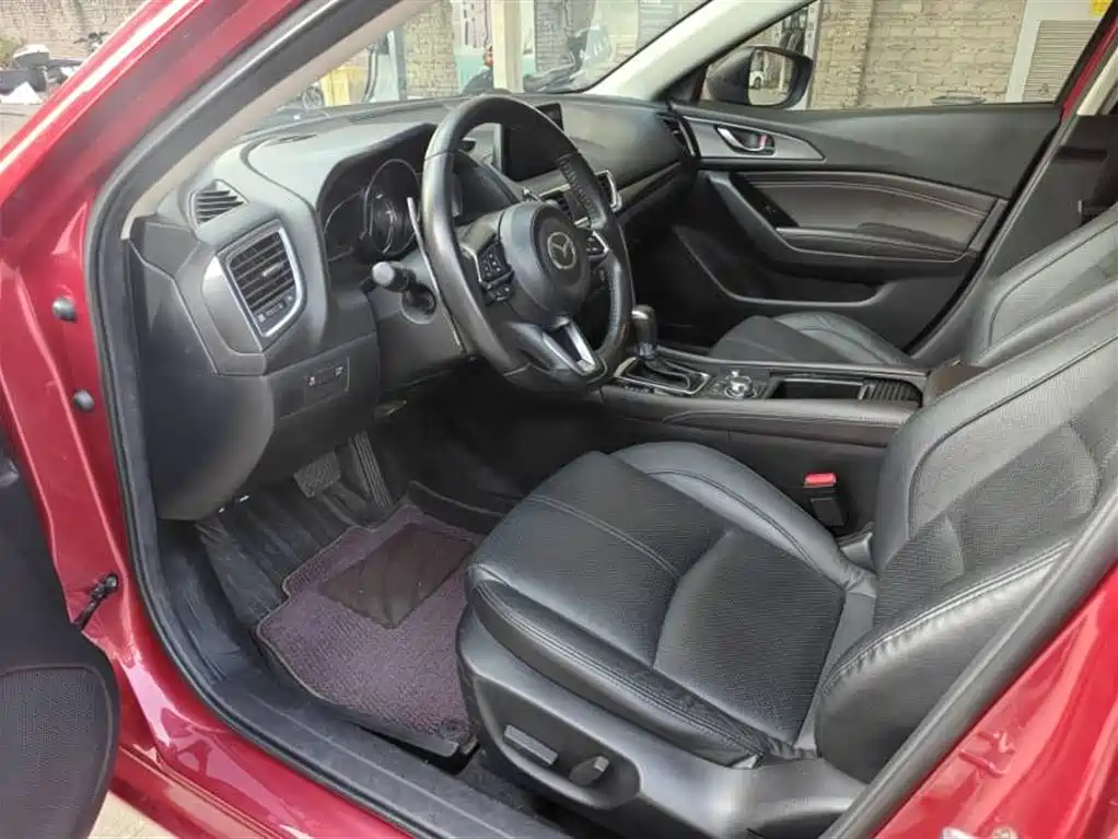 Mazda3 Angkesela 2017 hatchback 2.0L automatic sports model National V купить на сайте DeffCars