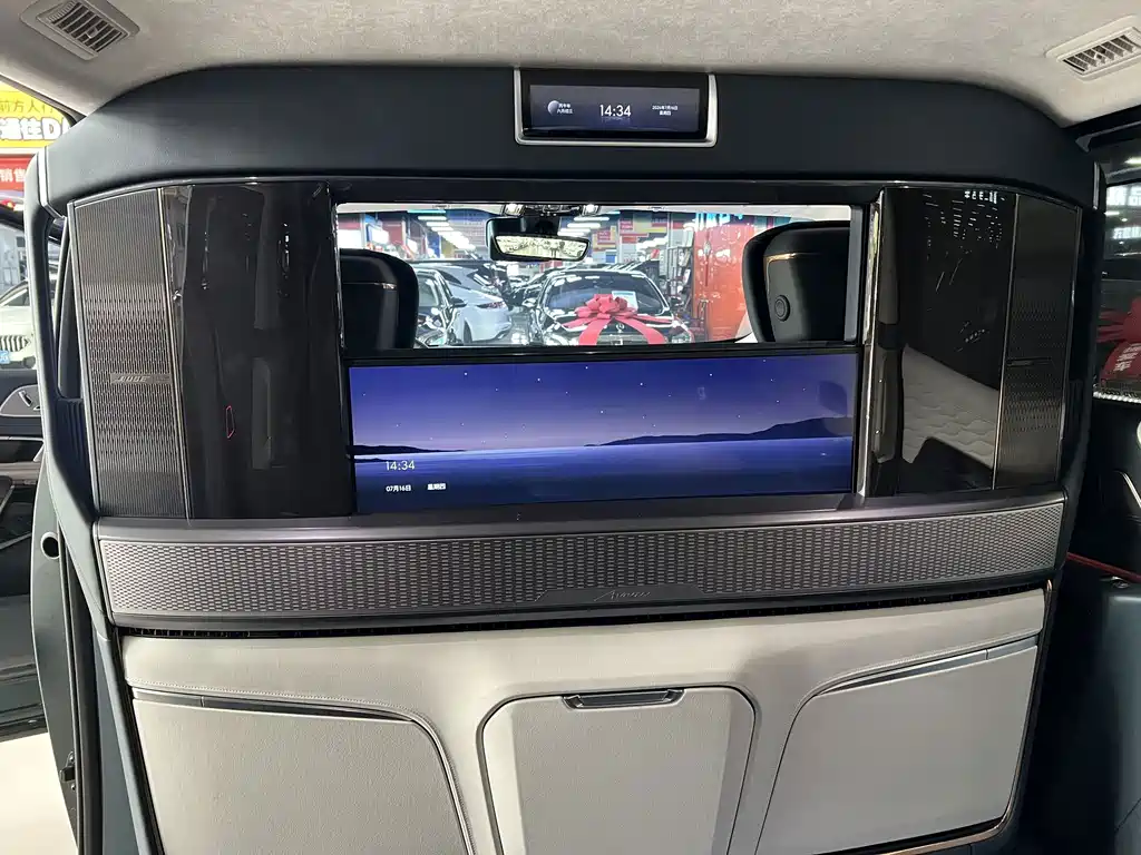 Century 2023 2.0T four-seater private version купить на сайте DeffCars