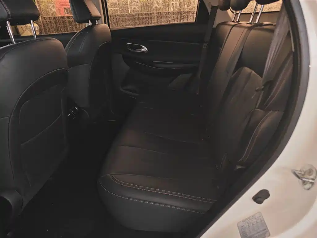 Changan Auchan X7 2020 1.5T automatic exclusive model купить на сайте DeffCars