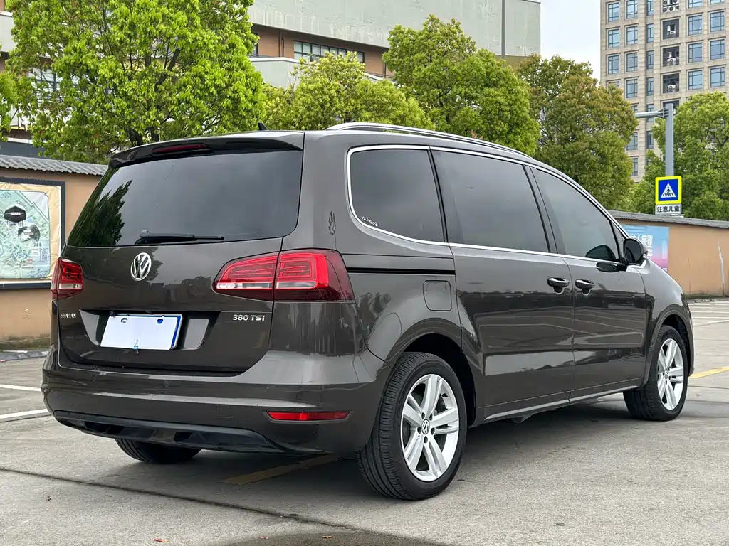 Sharan 2018 380TSI Comfortable 7-seater купить на сайте DeffCars