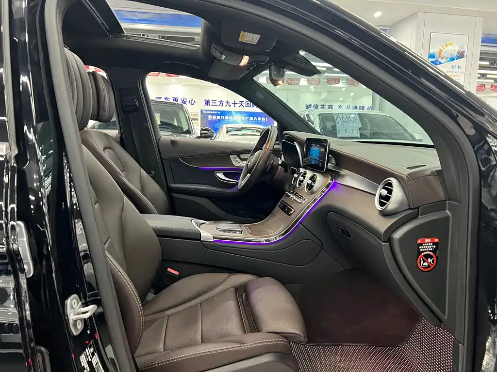 Mercedes-Benz GLC 2022 facelift 2 GLC 260 L 4MATIC luxury model купить на сайте DeffCars