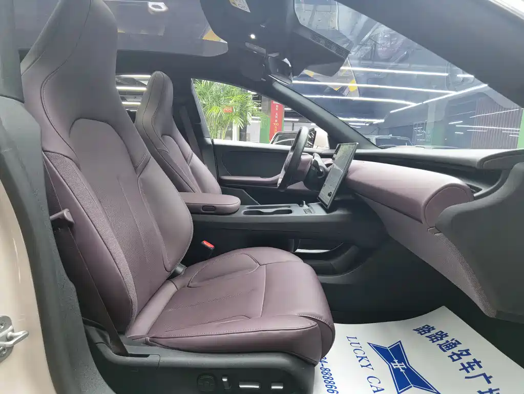 NIO ET5T 2024 model 75kWh Touring купить на сайте DeffCars