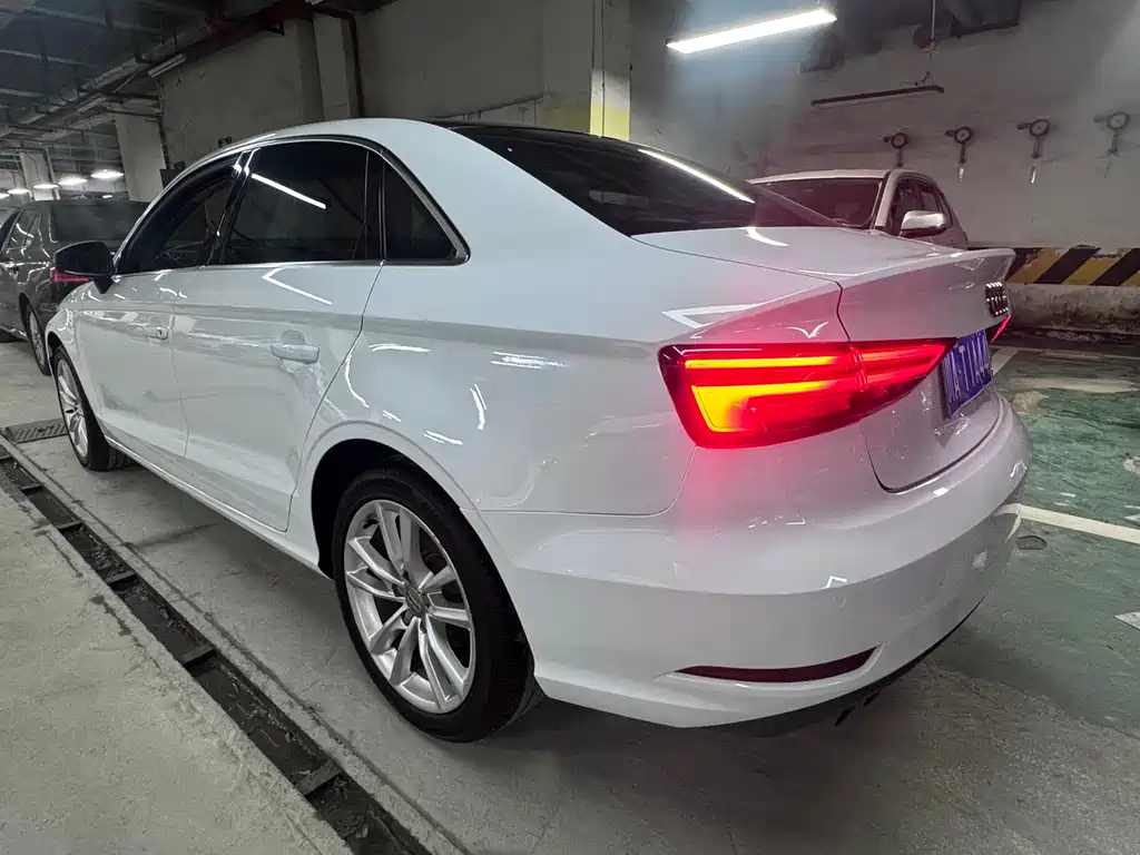 Audi A3 2017 Limousine 35 TFSI Enterprising купить на сайте DeffCars