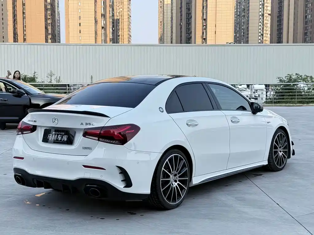 Mercedes-Benz A-Class AMG 2022 AMG A 35 L 4MATIC купить на сайте DeffCars