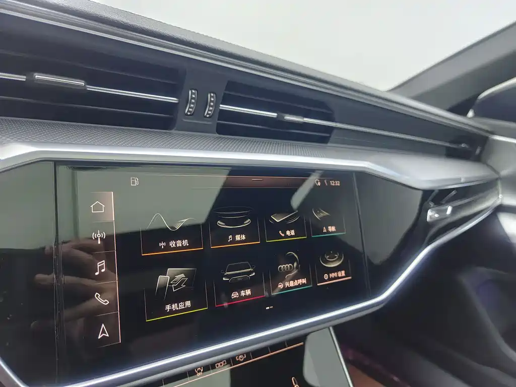 Audi A6L 2019 45 TFSI Premium Dynamic Model купить на сайте DeffCars