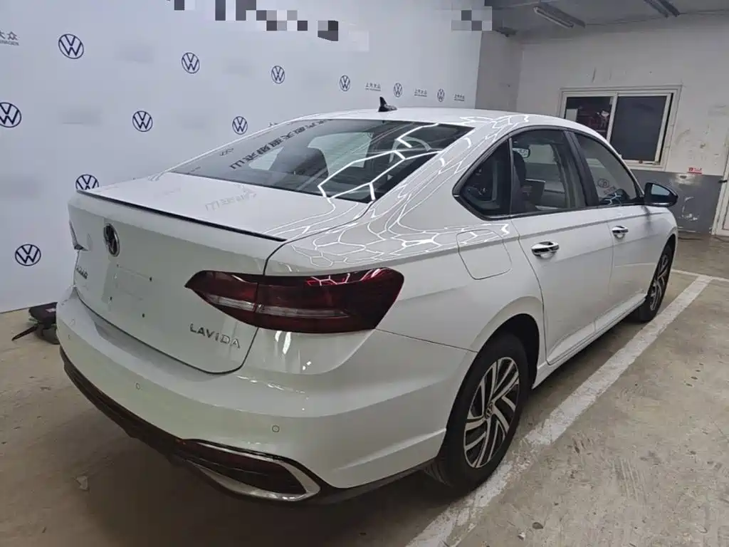 Lavida 2024 300TSI DSG Starry Sky Leading Edition купить на сайте DeffCars