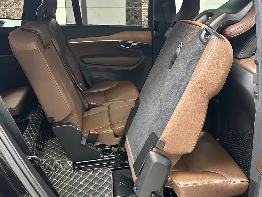 Volvo XC90 2022 B6 Zhiyi Luxury Edition 7 seats купить на сайте DeffCars