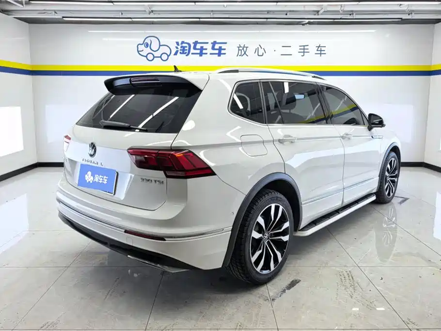 Tiguan L 2021 330TSI automatic two-wheel drive R-Line version купить на сайте DeffCars