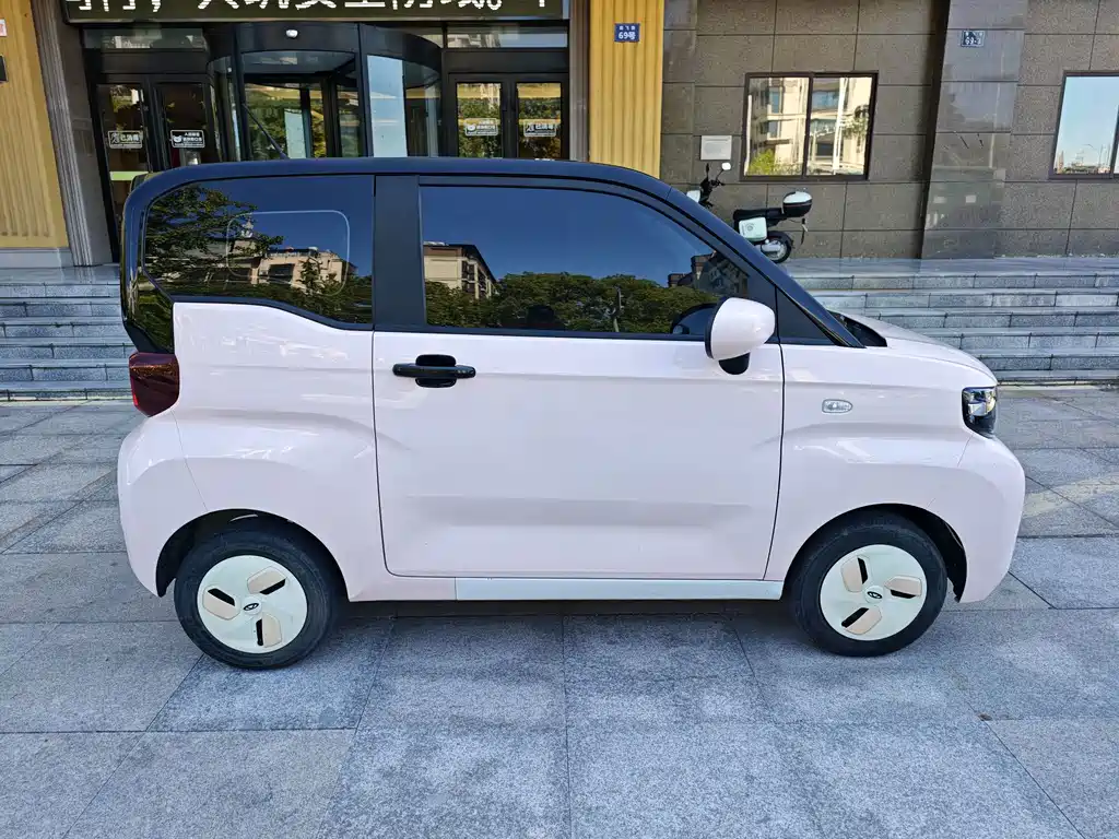 QQ Ice Cream 2022 170km Sundae Lithium Iron Phosphate купить на сайте DeffCars