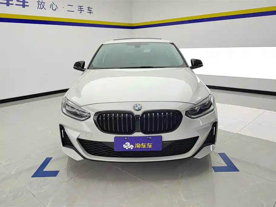 BMW 1 Series 2022 125i M Sports Night Edition купить на сайте DeffCars