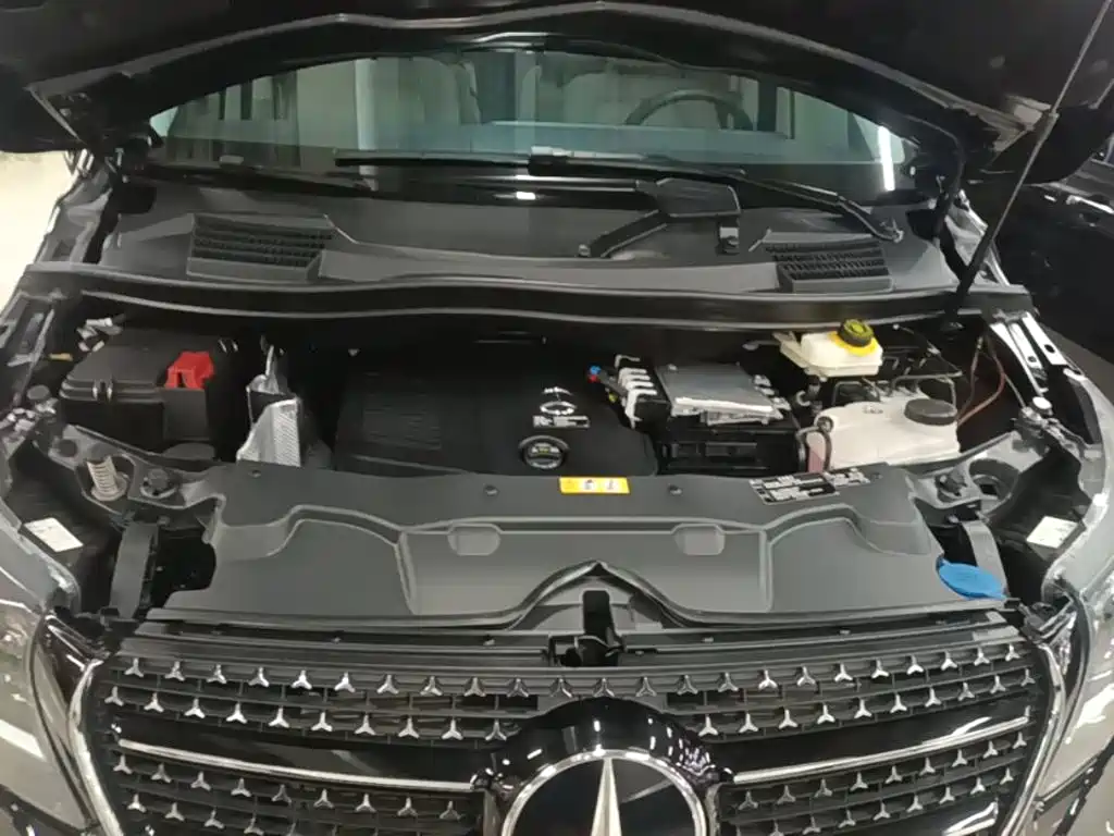 Mercedes V-Class 2024 V300 Premium Edition купить на сайте DeffCars