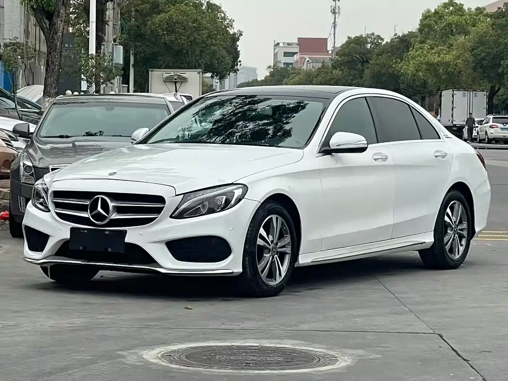 Mercedes-Benz C-Class 2018 C 200 L Sports Edition купить на сайте DeffCars