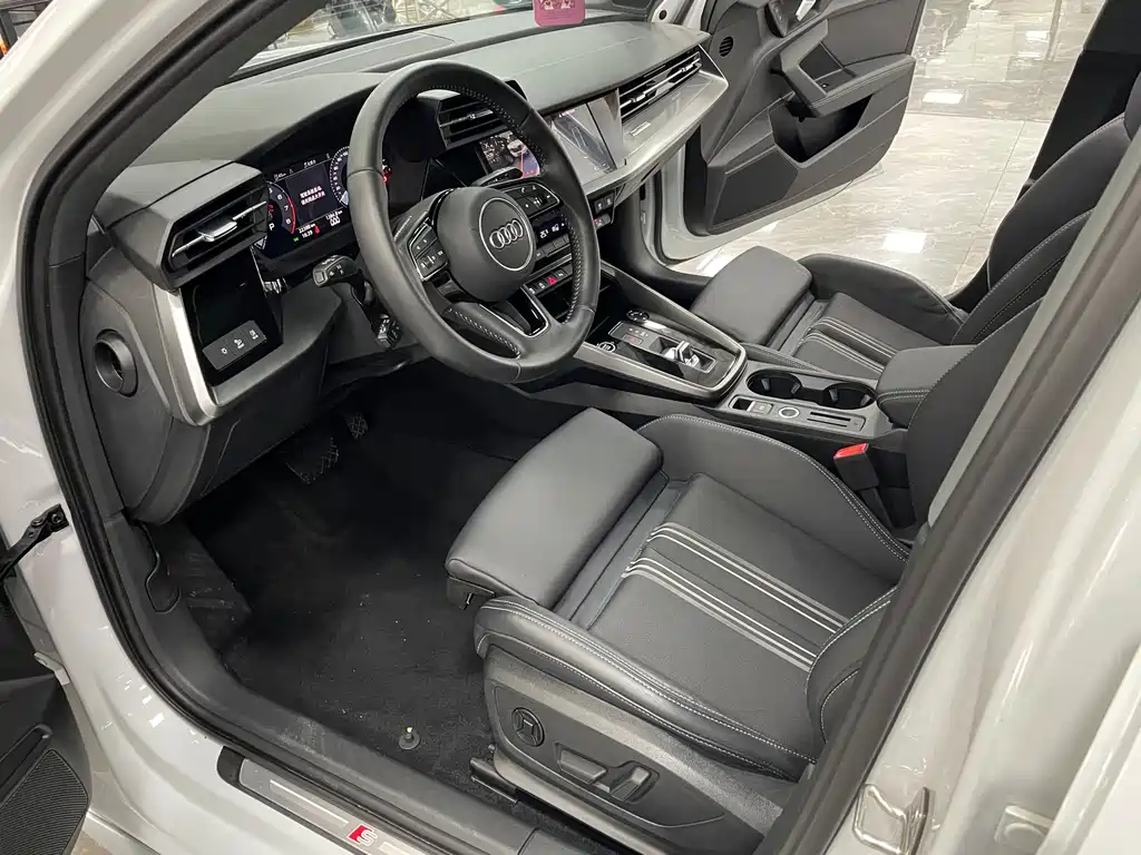 Audi A3 2022 Sportback 35 TFSI stylish and sporty купить на сайте DeffCars