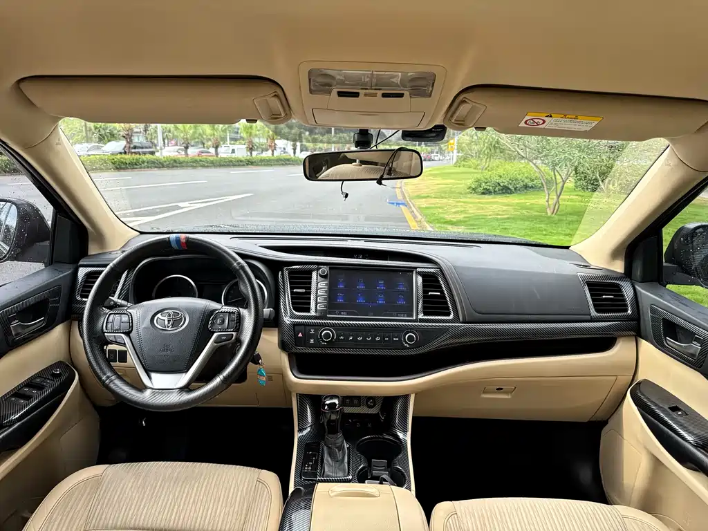 Highlander 2018 2.0T 2WD Elite Edition 7 seats National V купить на сайте DeffCars