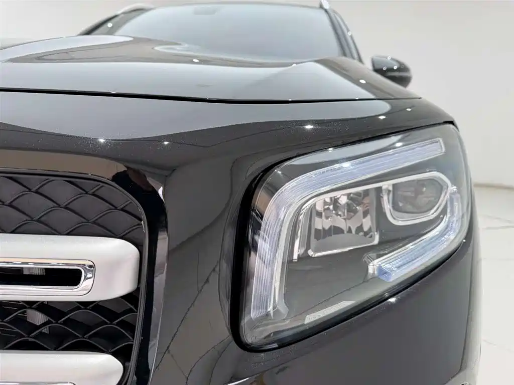Mercedes-Benz GLB 2021 GLB 200 Fashion Model купить на сайте DeffCars