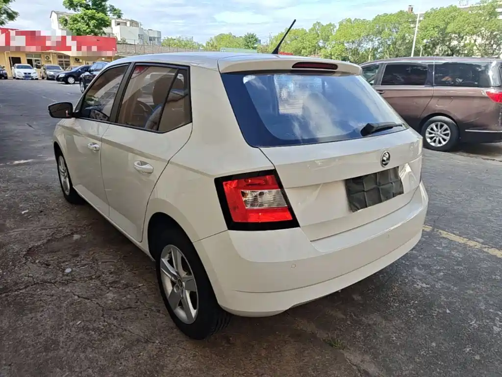 Fabia 2017 1.4L Automotive Edition купить на сайте DeffCars