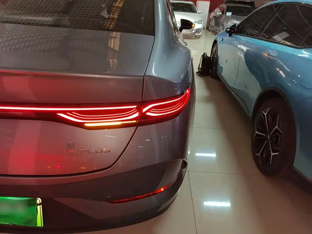 Qin PLUS 2025 DM-i smart driving version 55KM leading model купить на сайте DeffCars