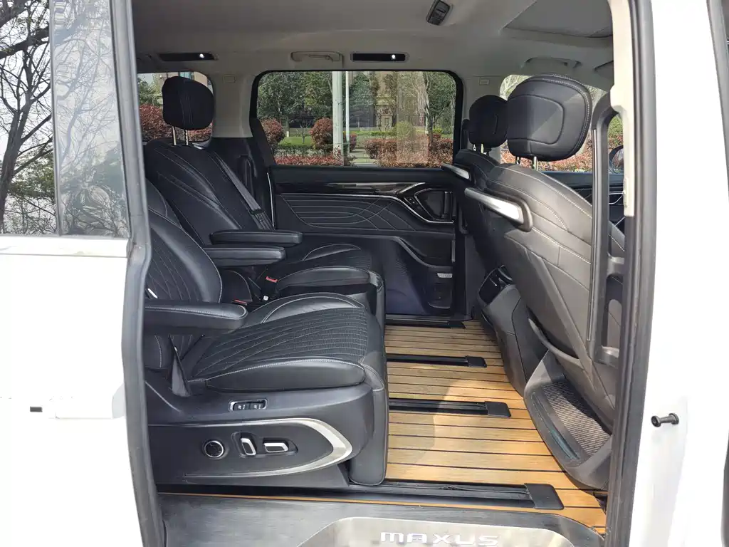 Maxus G90 2022 2.0T Galaxy Seven-Seater Edition купить на сайте DeffCars