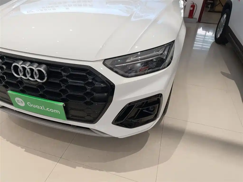 Audi Q5L 2022 facelift 40T luxury and dynamic model купить на сайте DeffCars