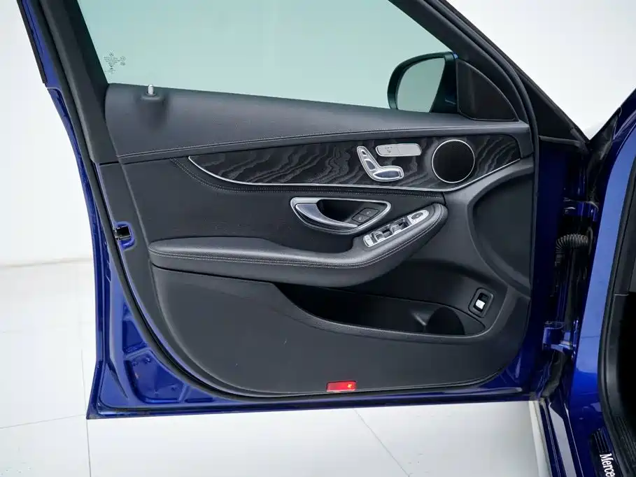 Mercedes-Benz C-Class 2019 facelift C 260 L sports version купить на сайте DeffCars