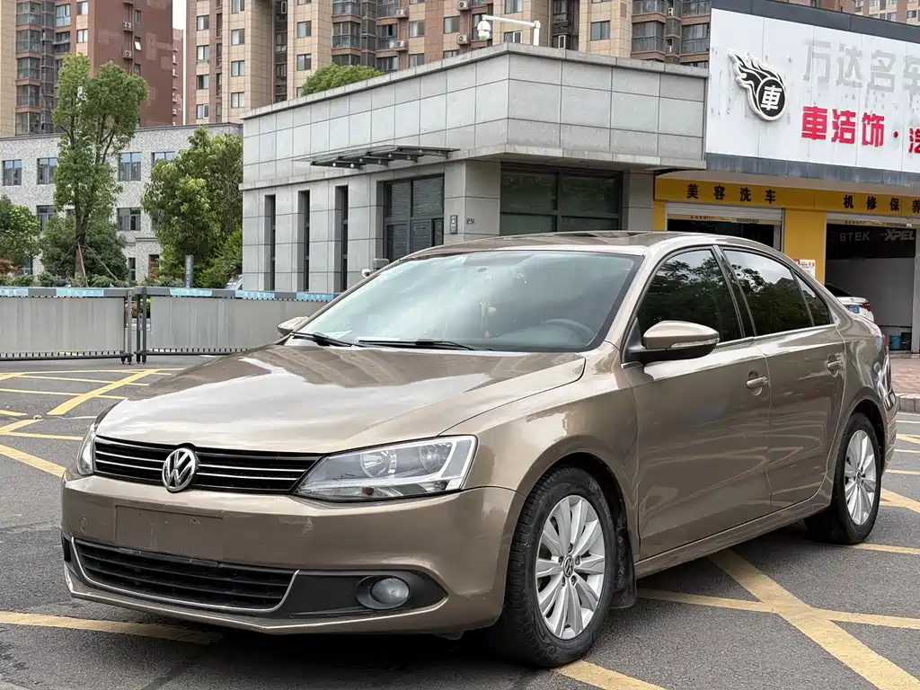 SAGITAR 2014 facelift 1.6L manual comfort type купить на сайте DeffCars