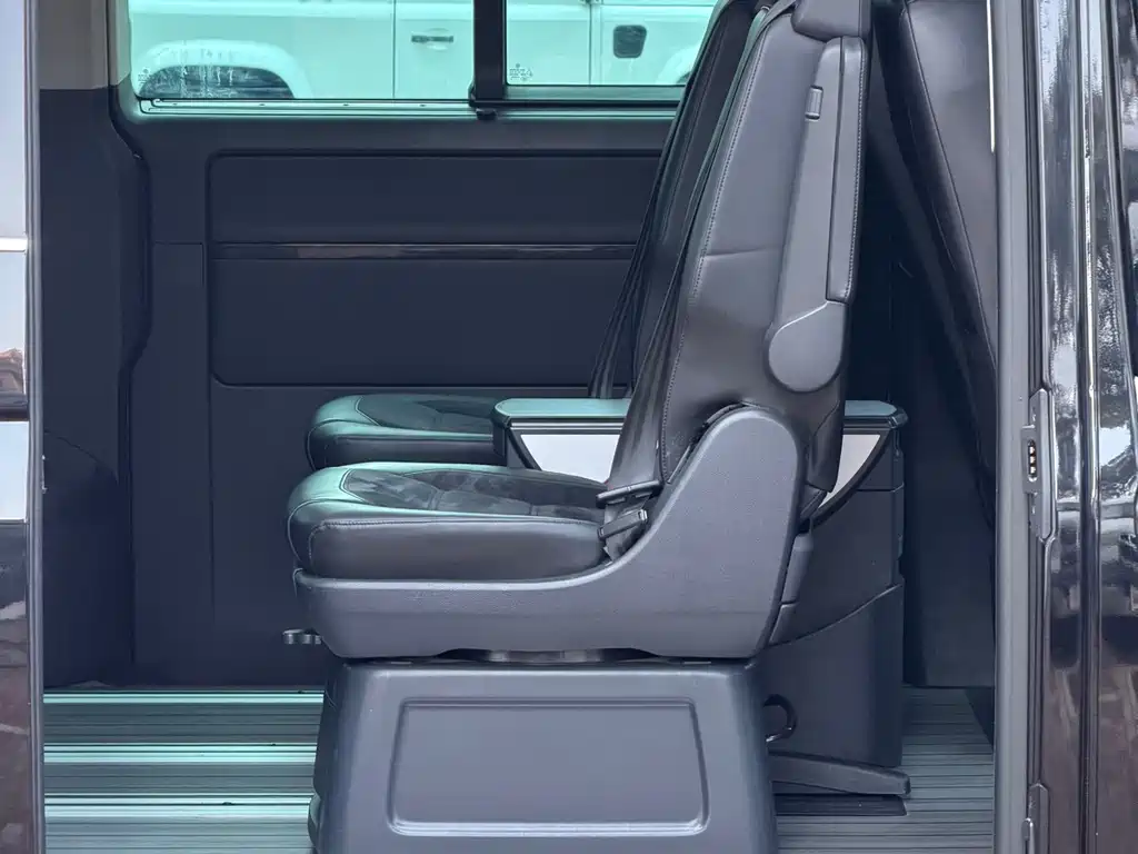 Metroway 2019 2.0TSI four-wheel drive exclusive version 7 seats купить на сайте DeffCars