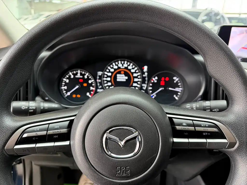 Mazda CX-50 2023 2.0L Leading Edition купить на сайте DeffCars
