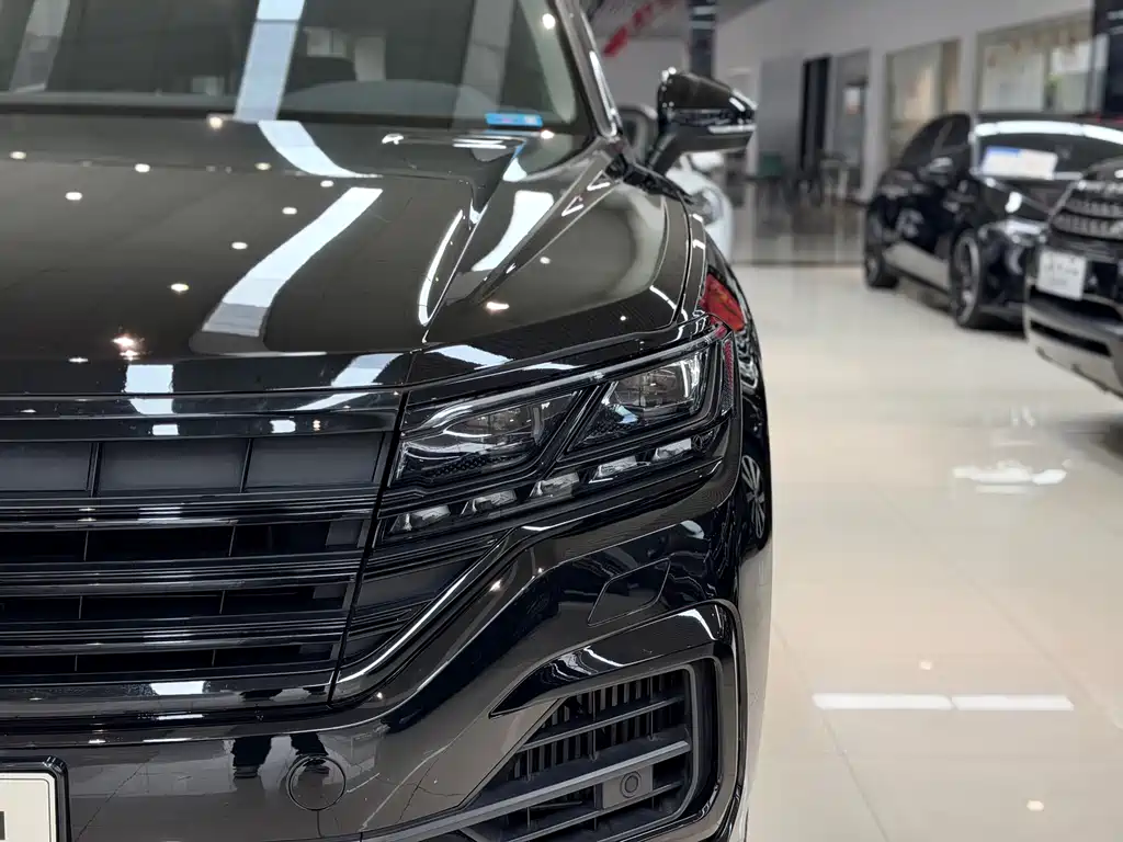 Touareg 2022 3.0TSI Ruixiang Edition Obsidian Sports Package купить на сайте DeffCars