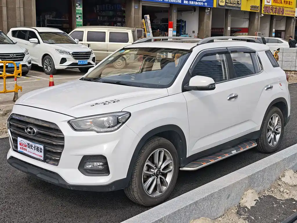 Beijing Hyundai ix35 2018 2.0L automatic two-wheel drive Zhiyong·Enjoy Edition купить на сайте DeffCars