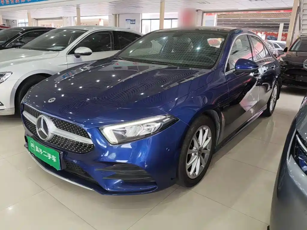 Mercedes-Benz A-Class 2020 Facelift A 200 L Sports Sedan Fashionable купить на сайте DeffCars