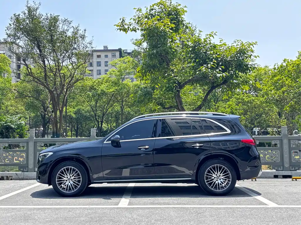 Mercedes-Benz GLC 2024 facelift GLC 300 L 4MATIC dynamic 5-seater купить на сайте DeffCars