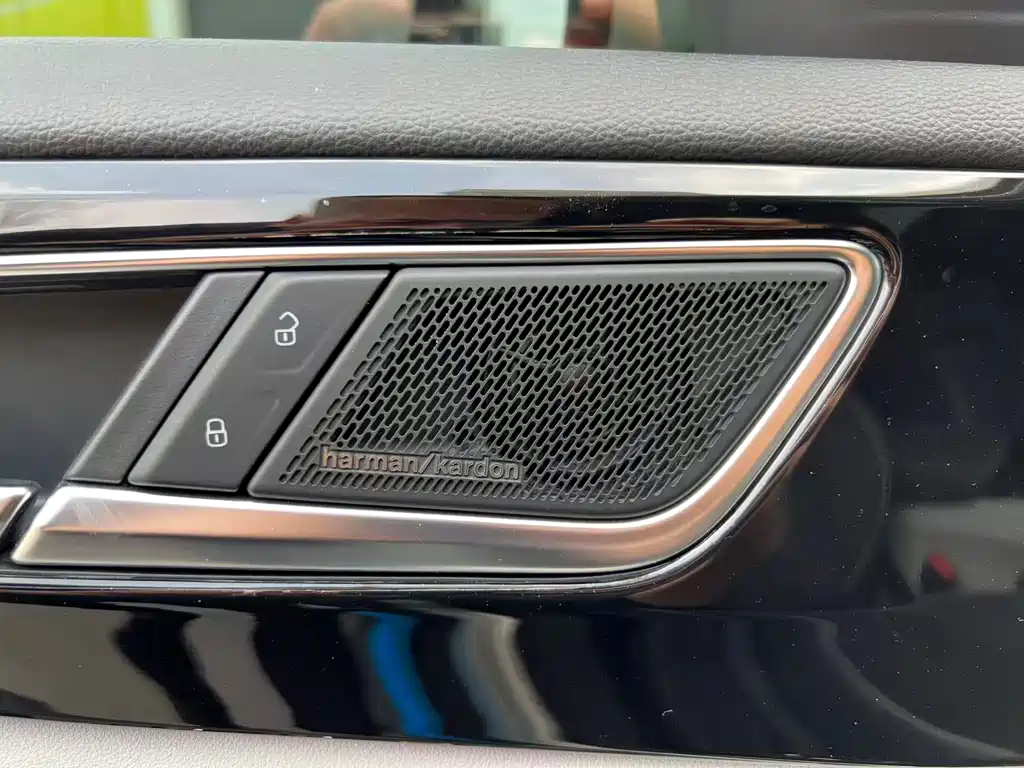 Touron 2021 380TSI four-wheel drive supreme flagship version купить на сайте DeffCars