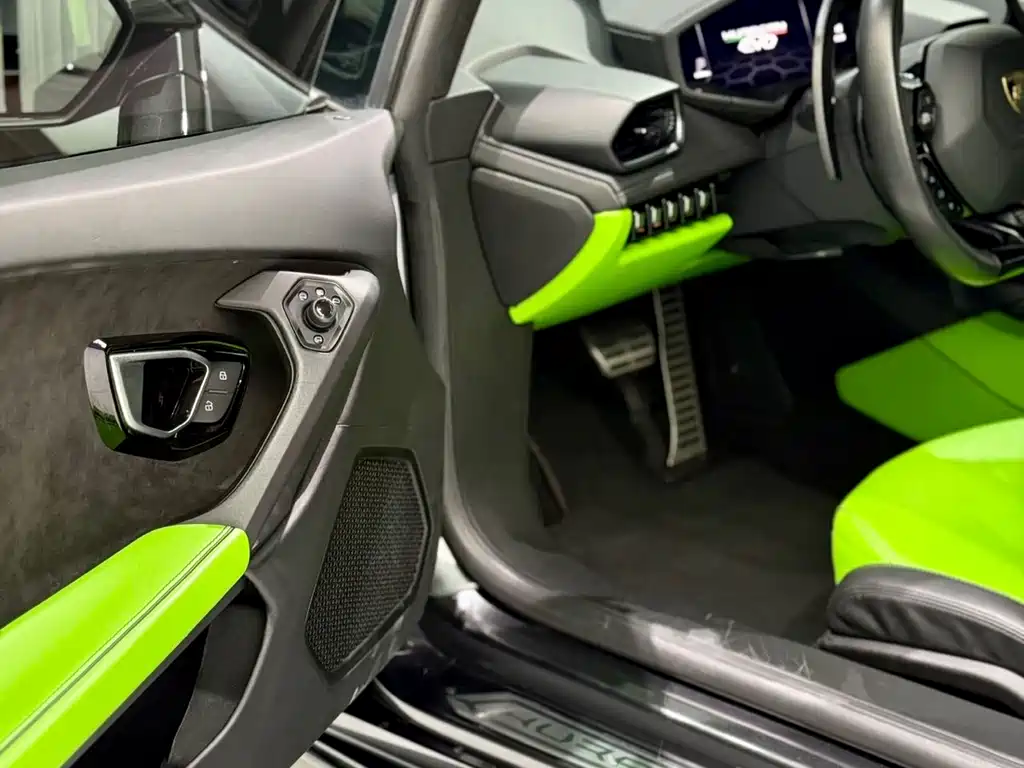 Huracán 2020 Huracán EVO RWD купить на сайте DeffCars