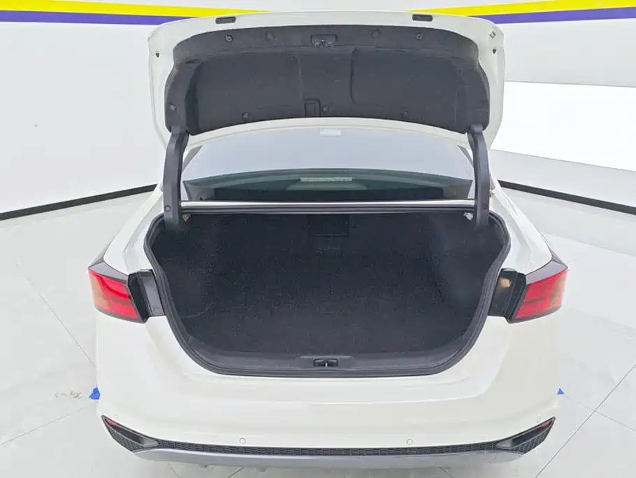 Teana 2021 2.0T XL Upper AD1 Smart Pilot Edition купить на сайте DeffCars