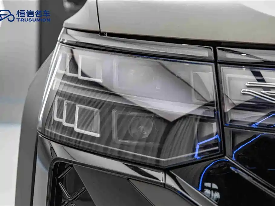 Touron 2025 Touron Pro 450TSI four-wheel drive peak version купить на сайте DeffCars