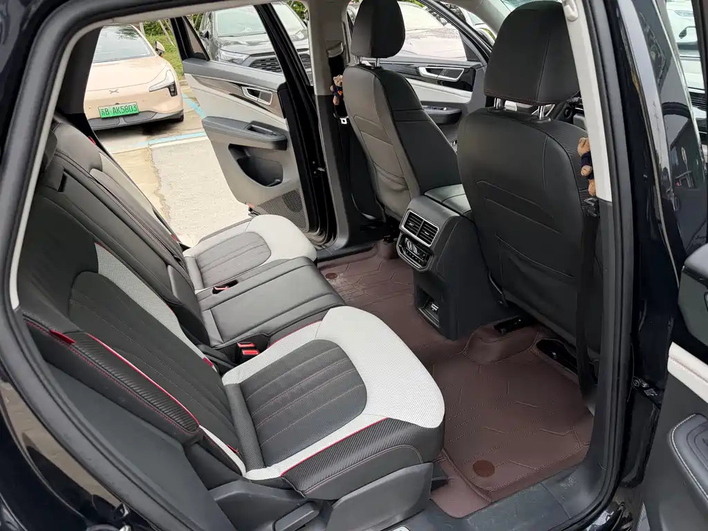 Touron 2023 Touron X 380TSI four-wheel drive exclusive luxury version купить на сайте DeffCars