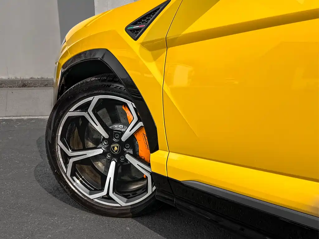Urus 2021 4.0T V8 купить на сайте DeffCars