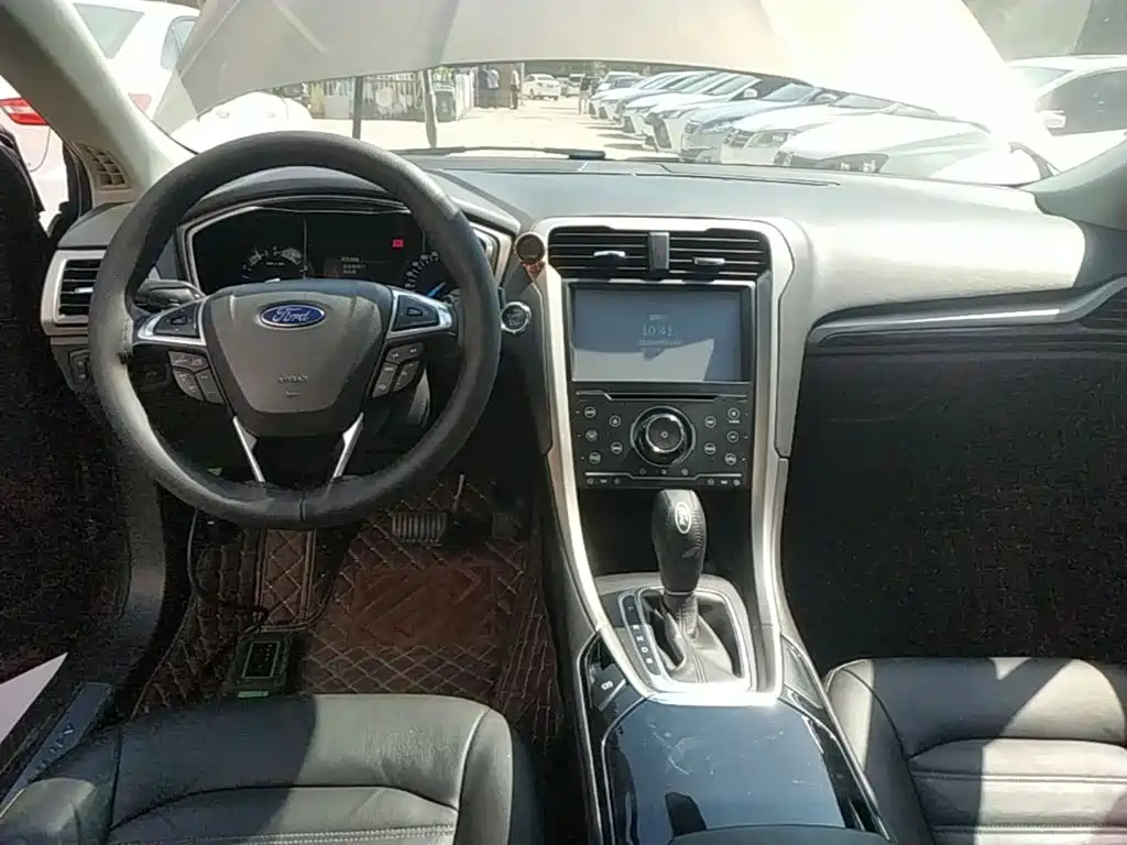 Mondeo 2013 2.0L GTDi200 Fashion Model купить на сайте DeffCars