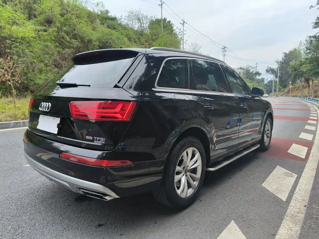 Audi Q7 2019 55 TFSI Technology купить на сайте DeffCars