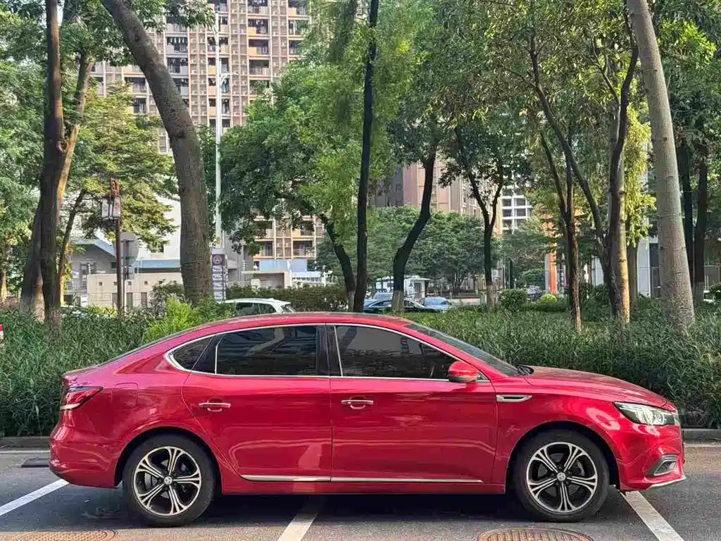 MG6 2017 20T automatic luxury smart connected version National V купить на сайте DeffCars