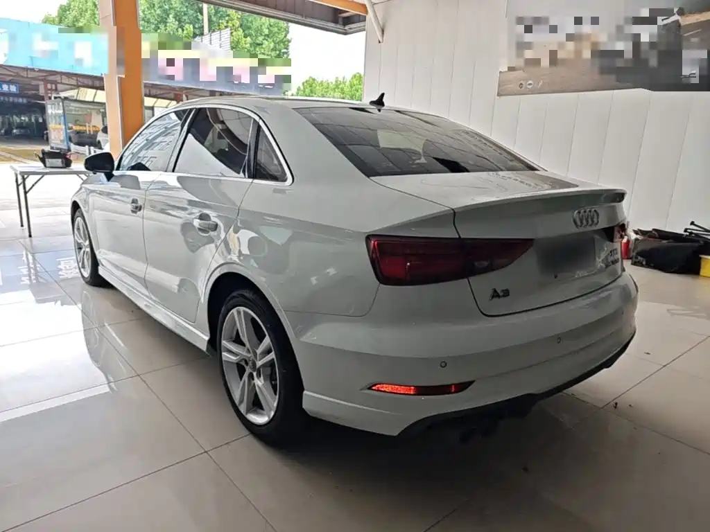 Audi A3 2019 Limousine 35 TFSI Fashion Type National VI купить на сайте DeffCars